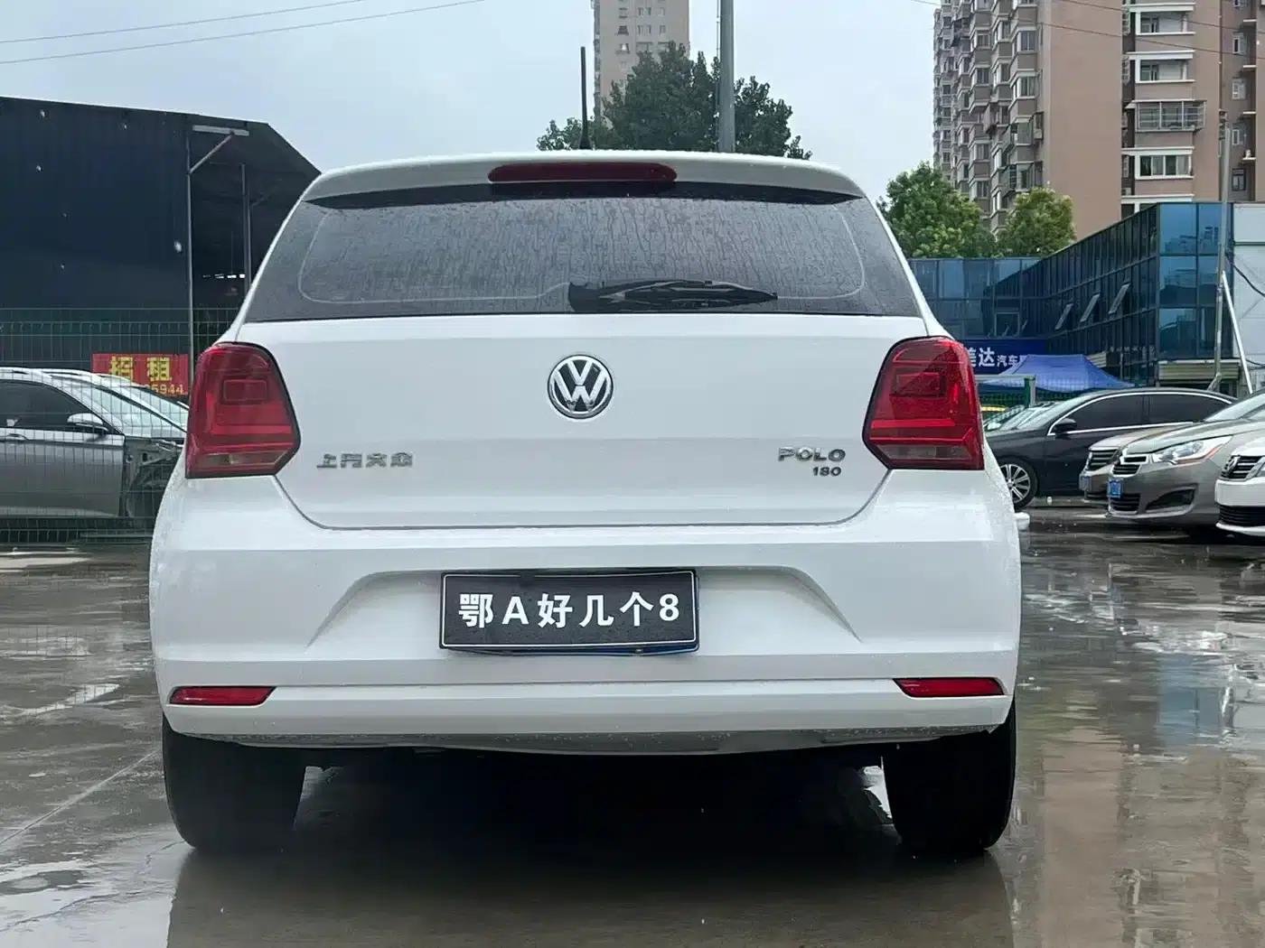 2018 Polo 1.5L Automatic Comfort Edition — миниатюра 9