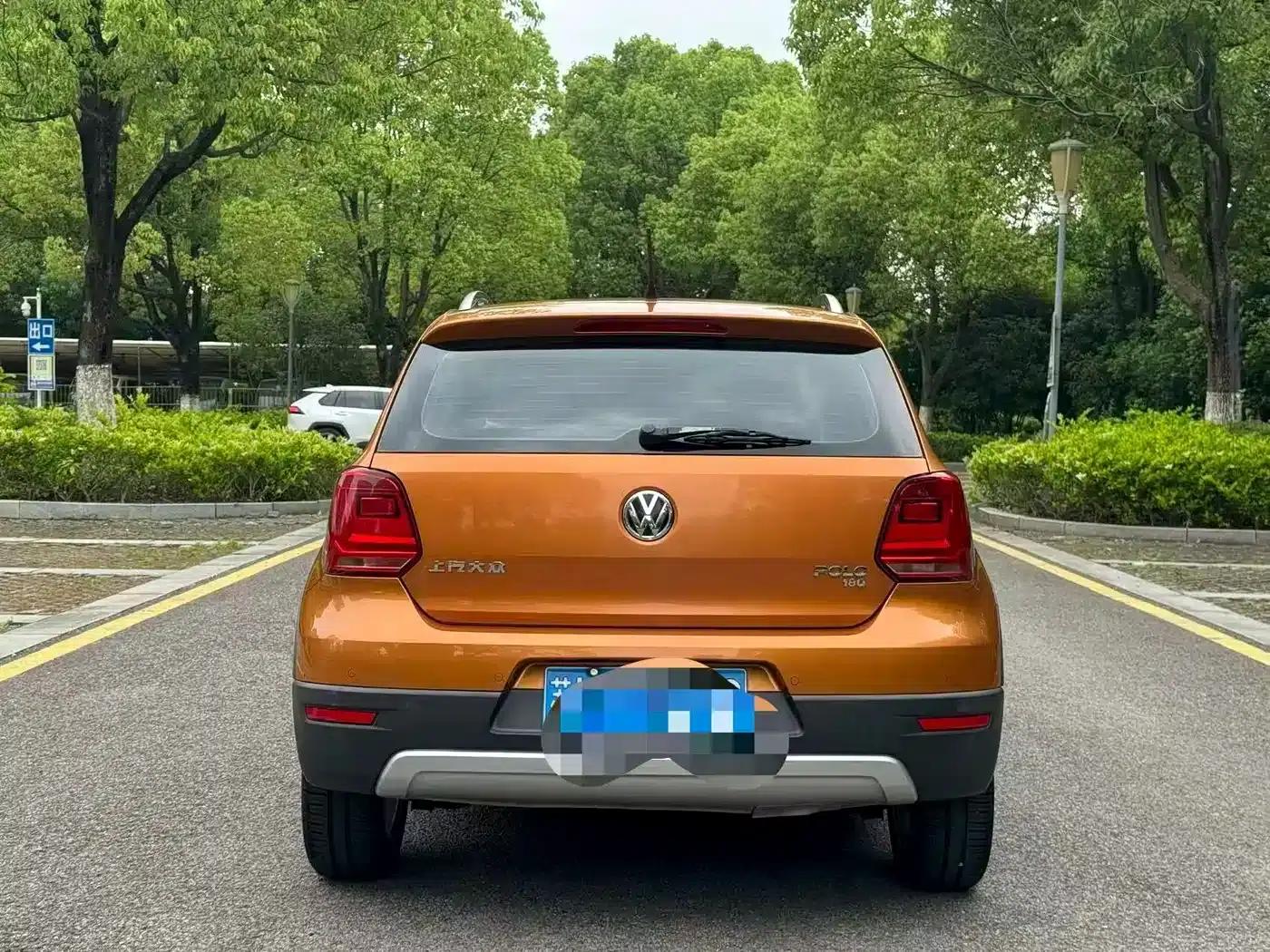 2016 Polo 1.6L Cross Polo Automatic — миниатюра 5