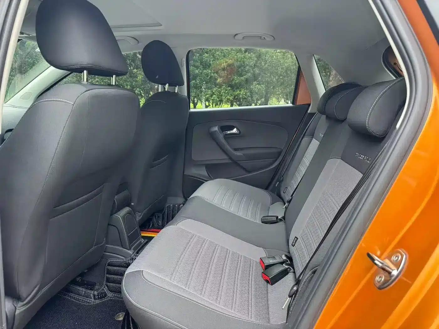 2016 Polo 1.6L Cross Polo Automatic — миниатюра 8