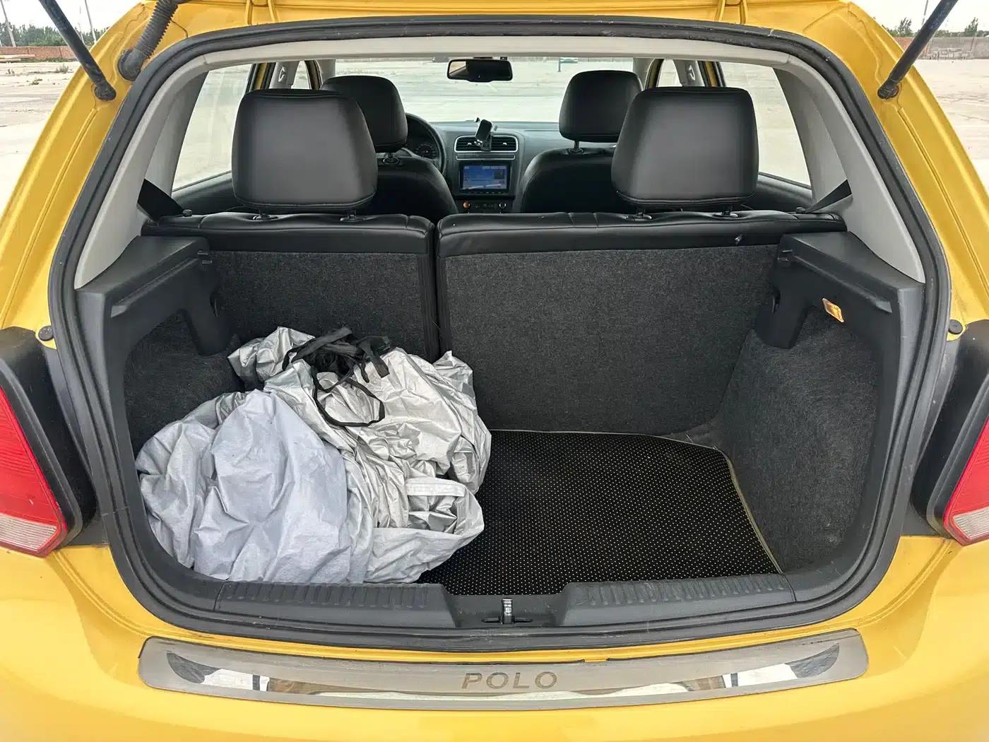 2011 Polo 1.4L Automatic Cool Edition — миниатюра 12