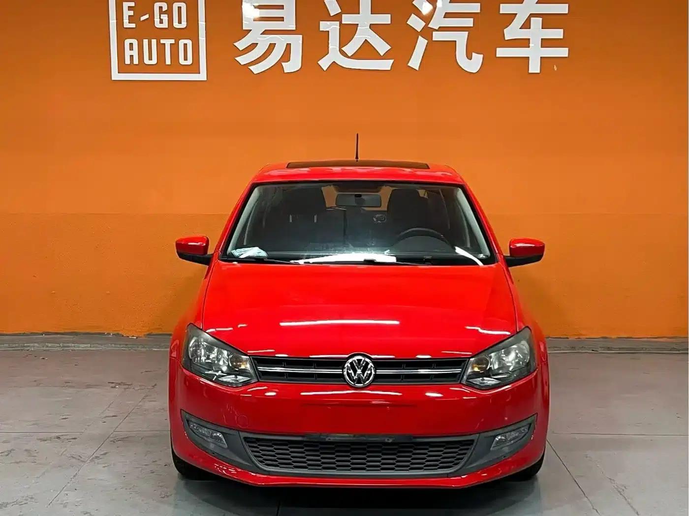 2011 Polo 1.4L Automatic Premium Edition — миниатюра 2