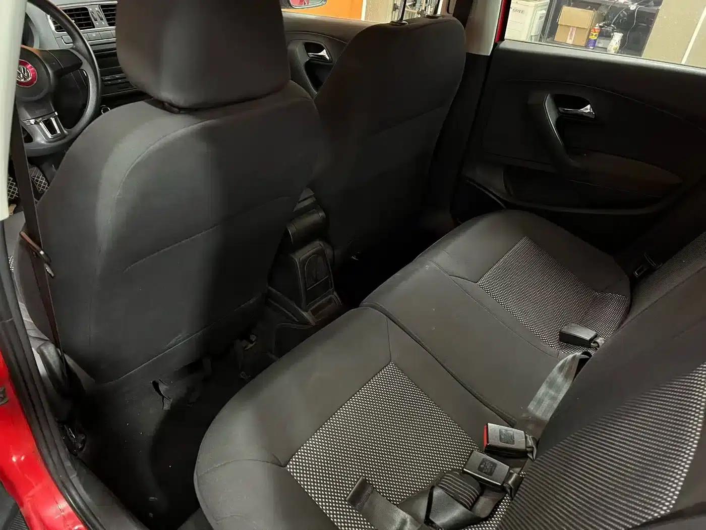2011 Polo 1.4L Automatic Premium Edition — миниатюра 8