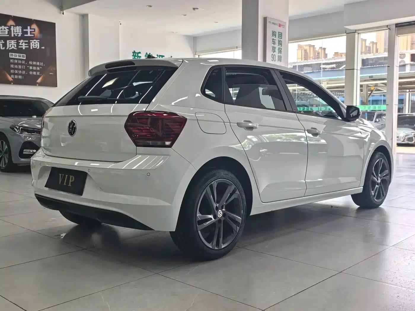 2023 Polo Facelift Plus 1.5L Automatic Colorful Technology Edition — миниатюра 14