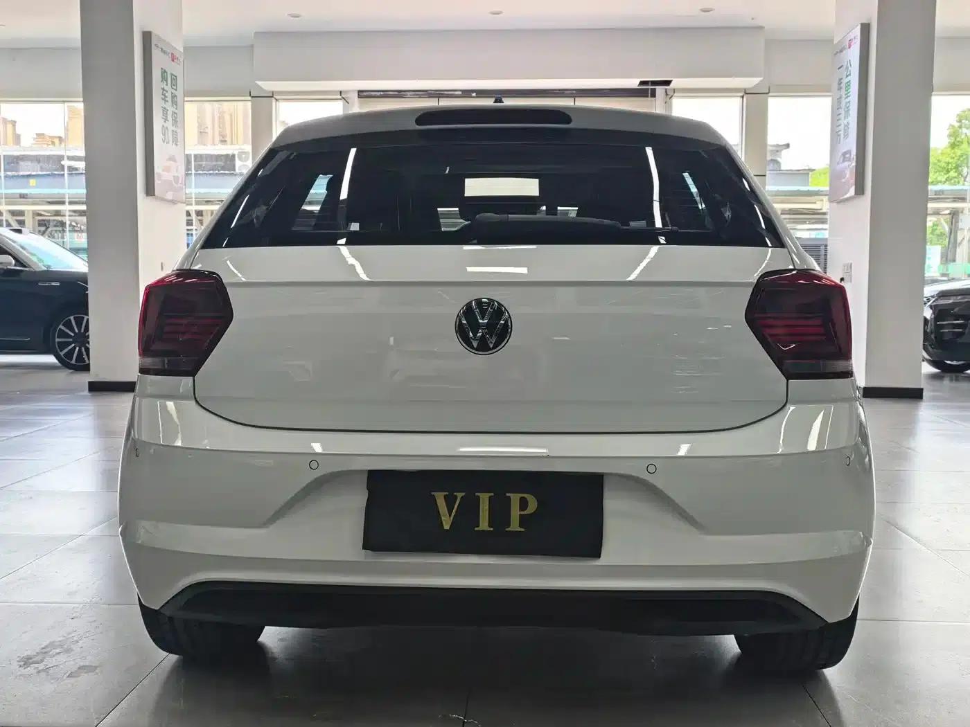 2023 Polo Facelift Plus 1.5L Automatic Colorful Technology Edition — миниатюра 15
