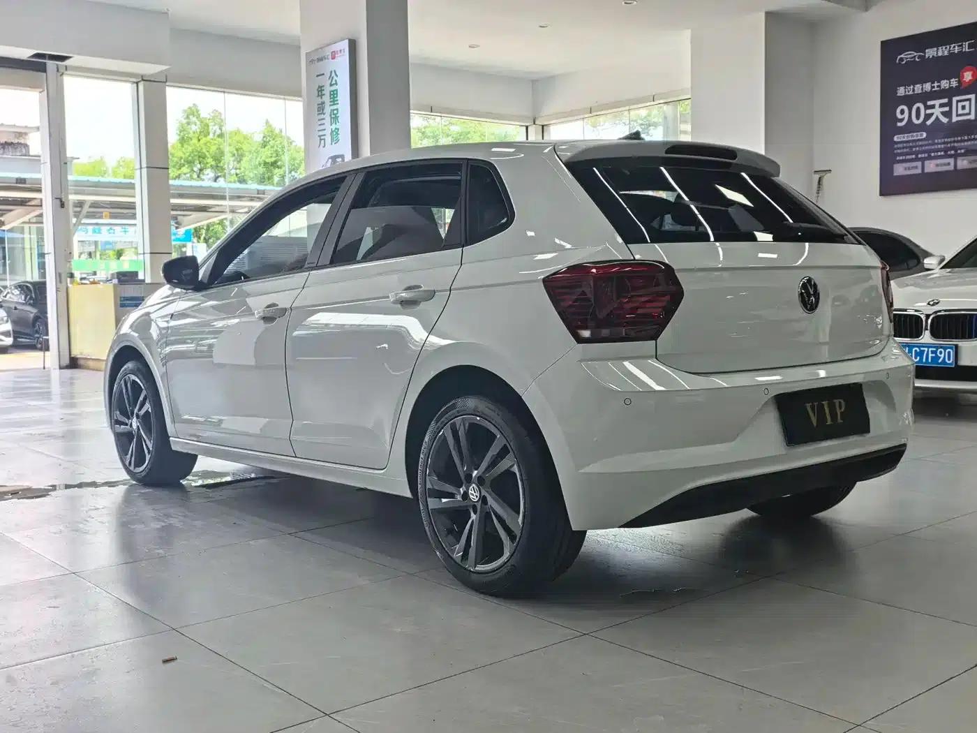 2023 Polo Facelift Plus 1.5L Automatic Colorful Technology Edition — миниатюра 16