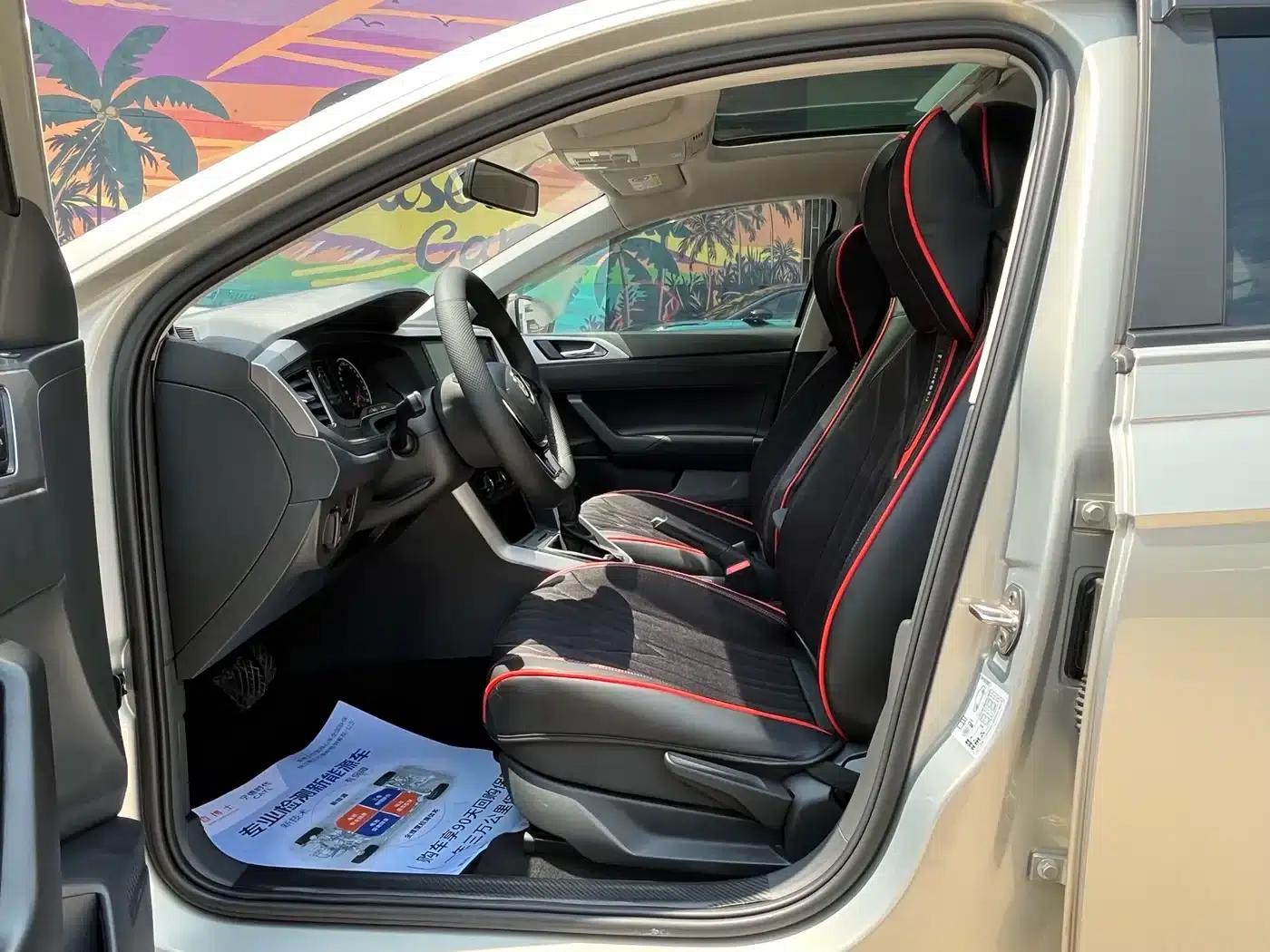 2019 Polo Plus 1.5L Automatic Panoramic Enjoyment Edition — миниатюра 13
