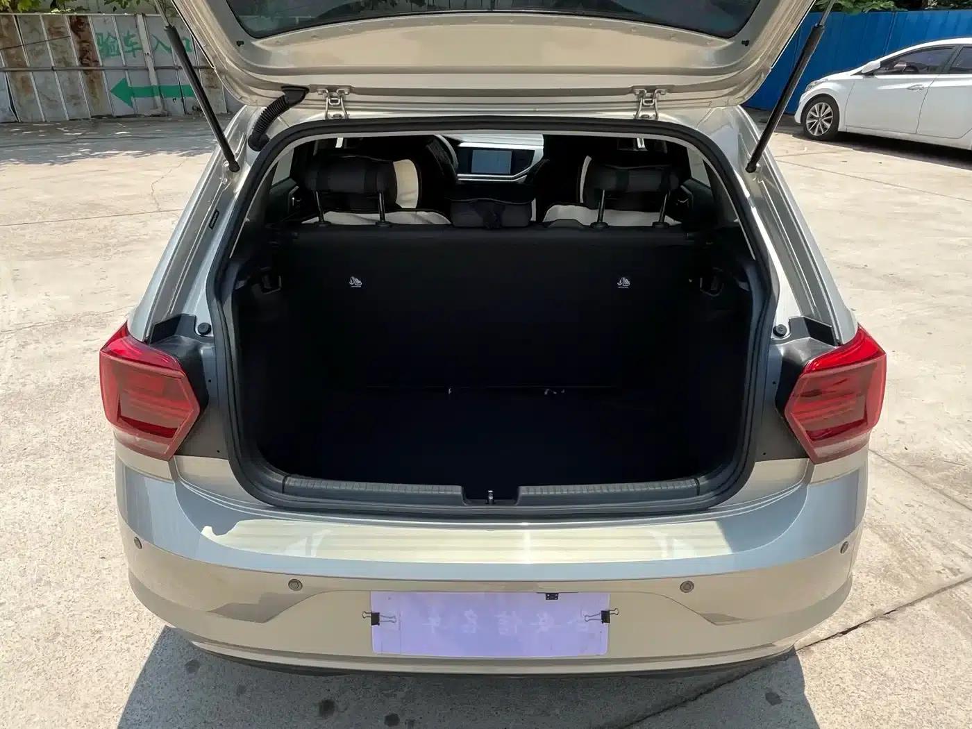 2019 Polo Plus 1.5L Automatic Panoramic Enjoyment Edition — миниатюра 17