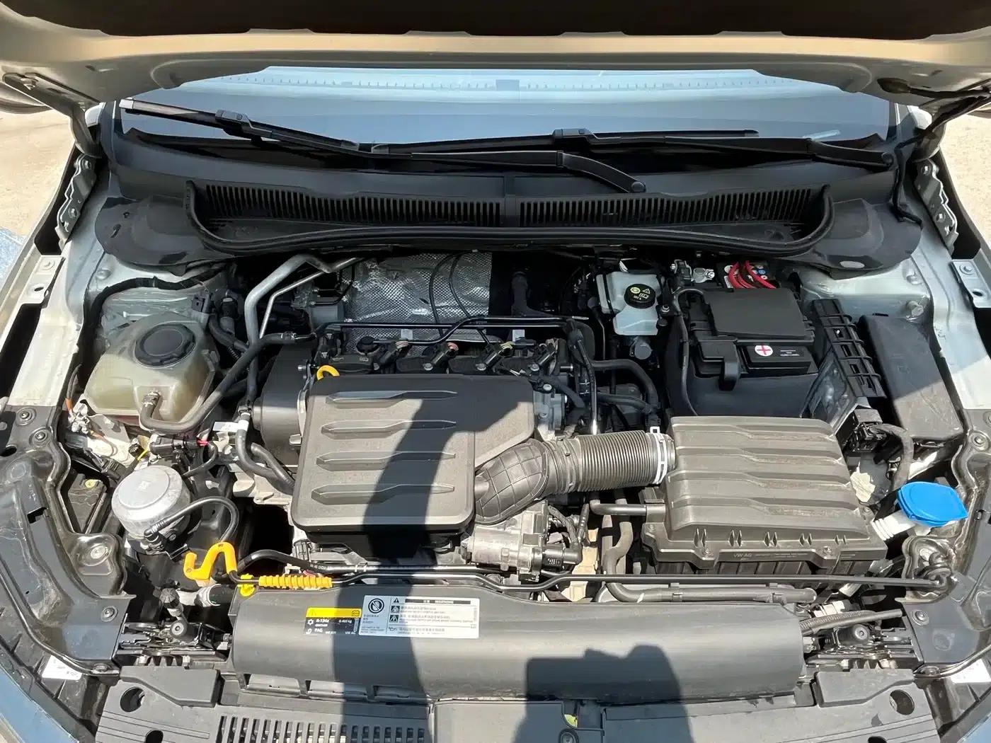 2019 Polo Plus 1.5L Automatic Panoramic Enjoyment Edition — миниатюра 18
