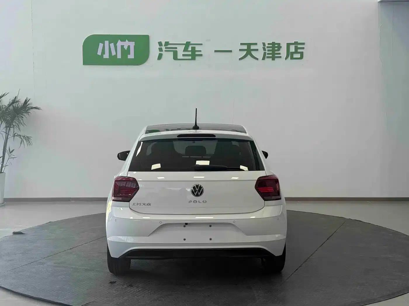 2021 Polo Plus 1.5L Automatic Colorful Technology Edition — миниатюра 5