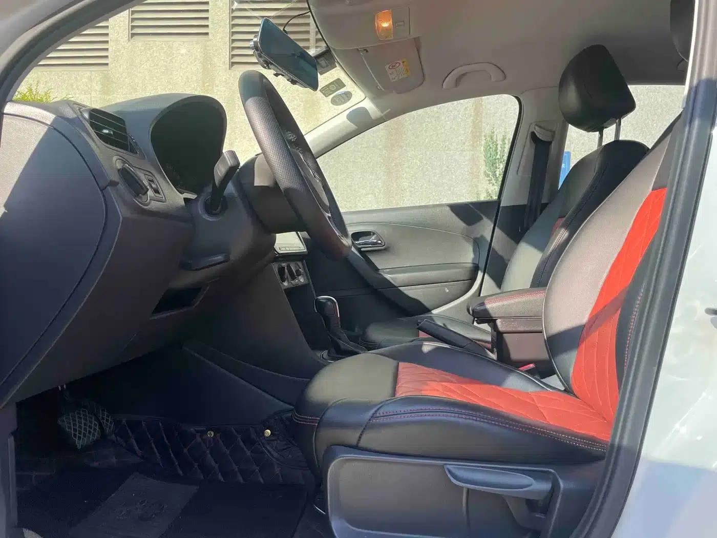 2018 Polo 1.5L Automatic Comfort Edition — миниатюра 4