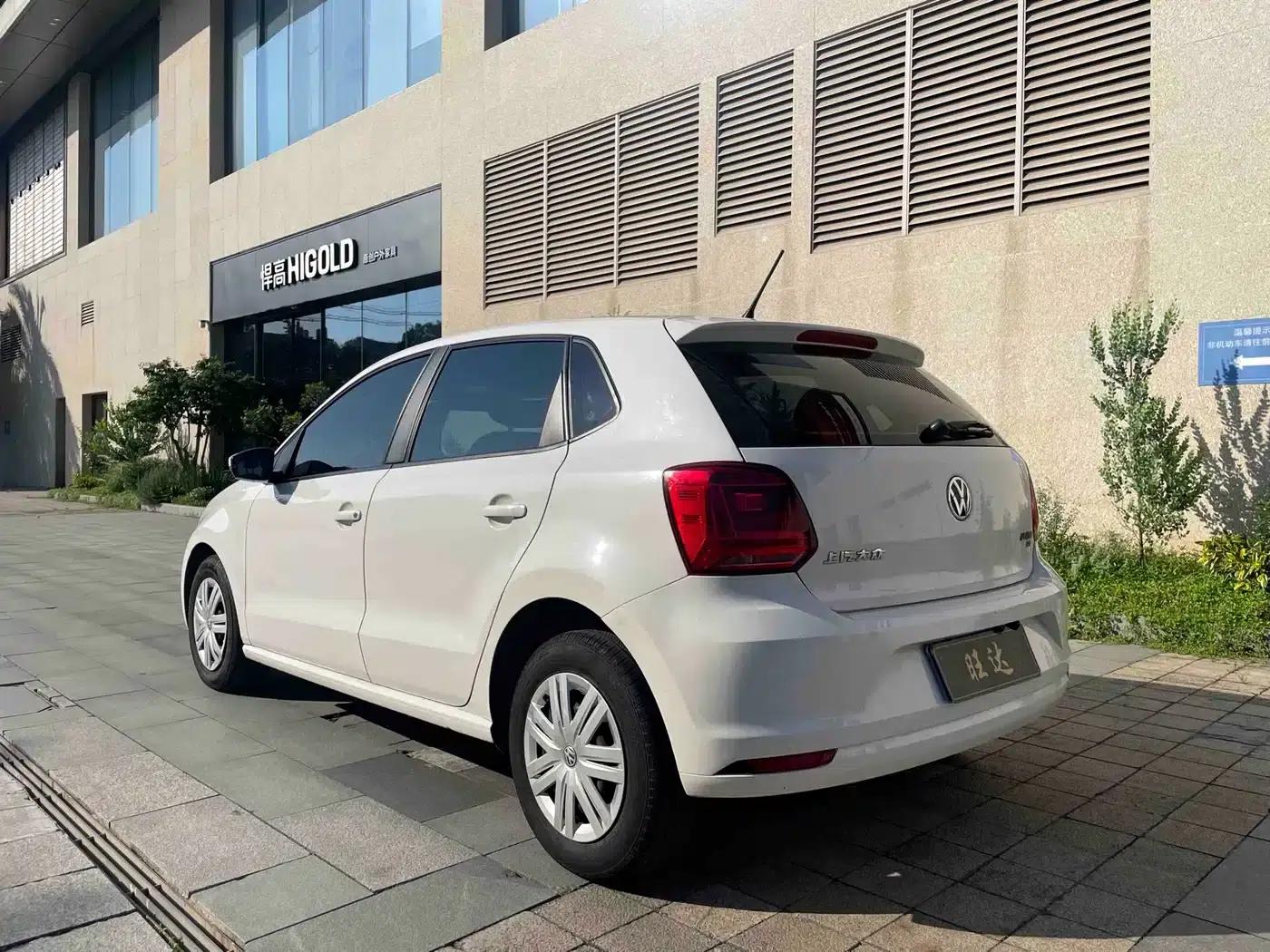 2018 Polo 1.5L Automatic Comfort Edition — миниатюра 9