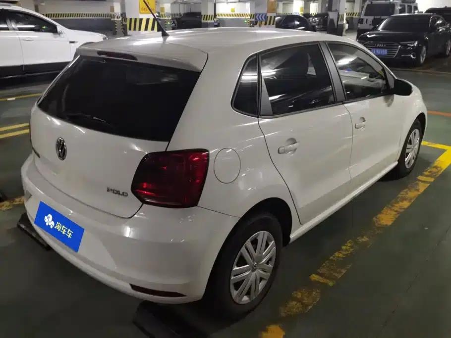 2016 Polo 1.4L Automatic Fashion Edition — миниатюра 3