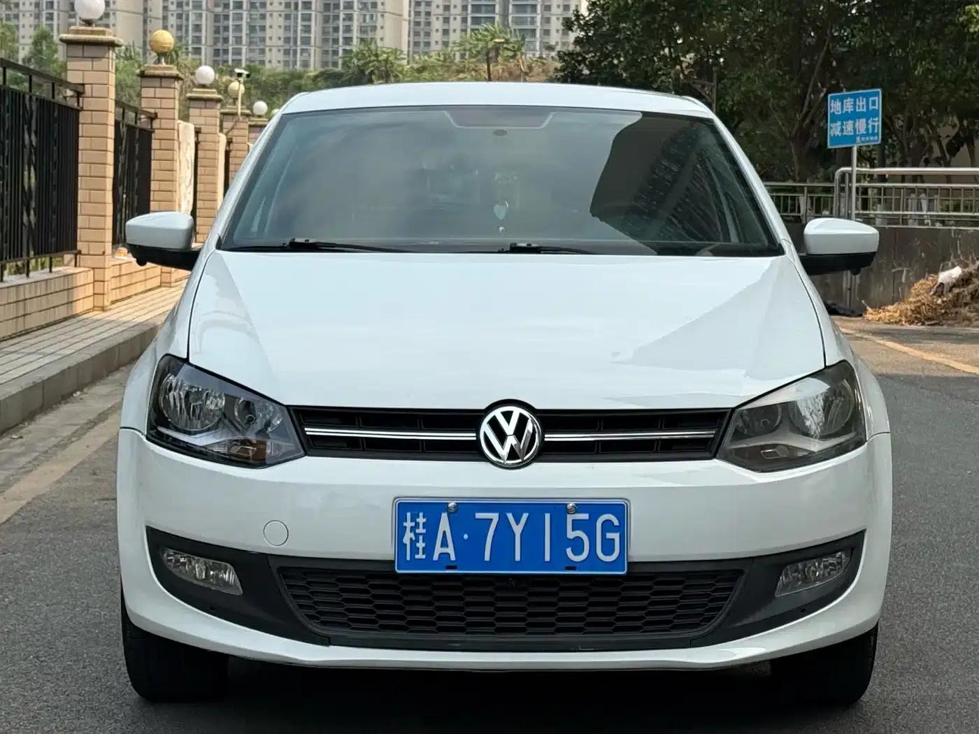 2014 Polo 1.4L Manual Fashion Edition — миниатюра 2