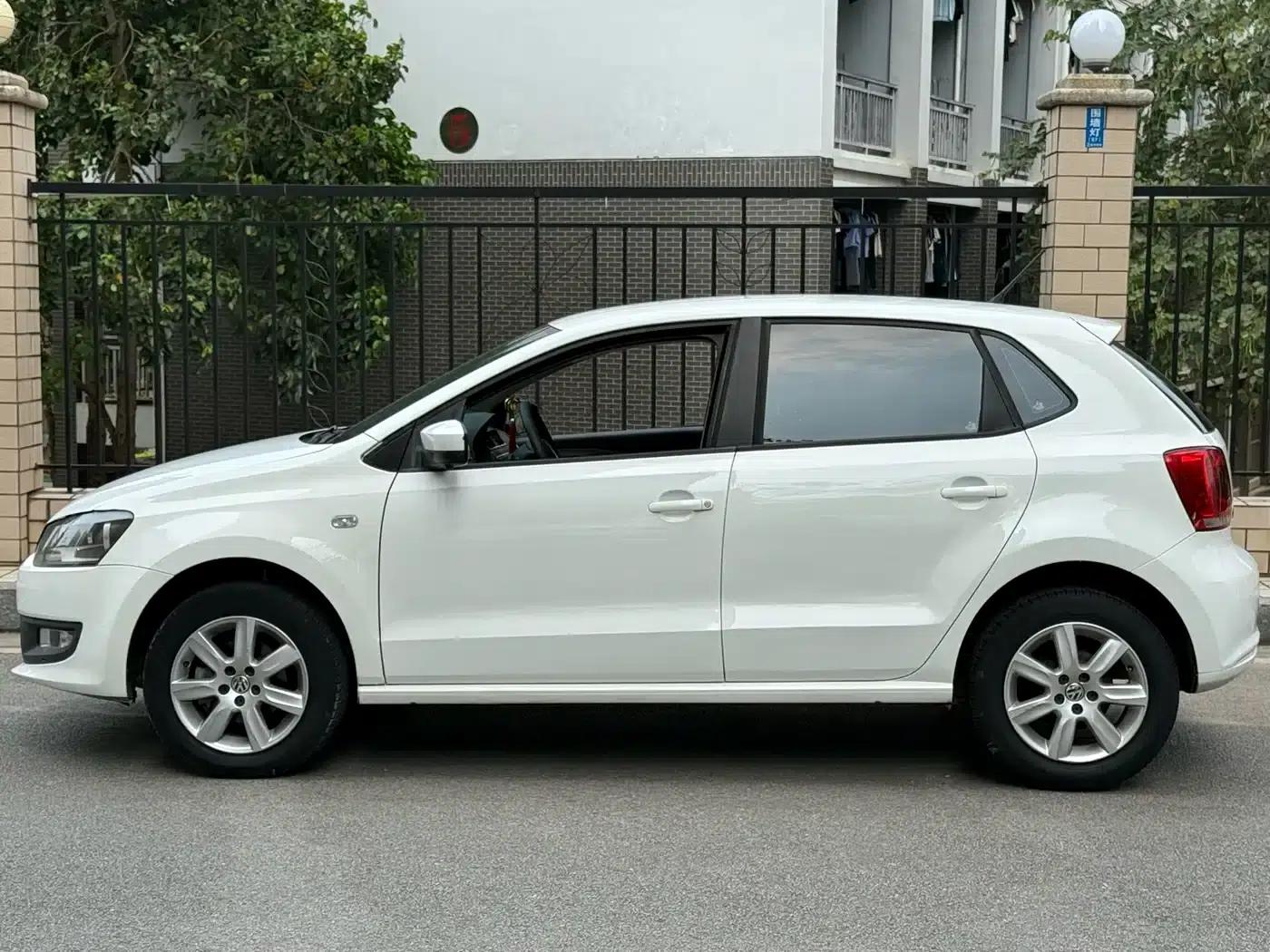 2014 Polo 1.4L Manual Fashion Edition — миниатюра 5