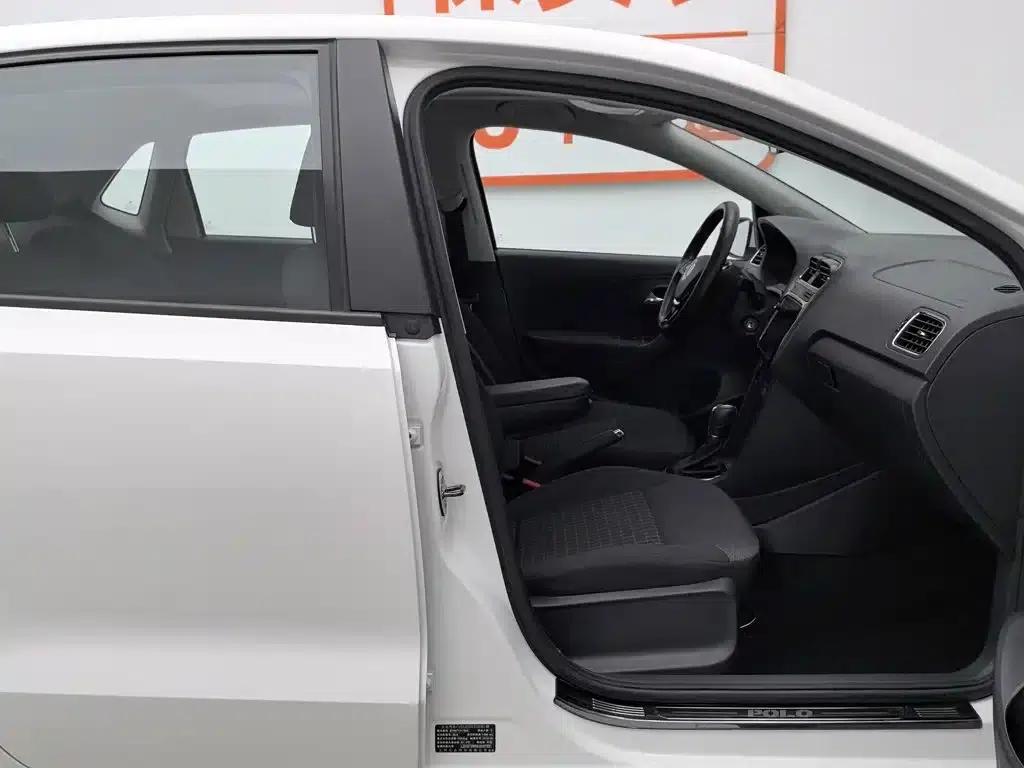 2018 Polo 1.5L Automatic Comfort Edition — миниатюра 23
