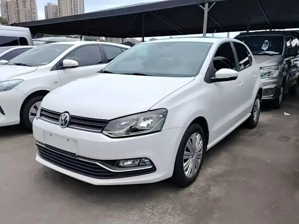 2016 Polo 1.6L Automatic Comfort Model — миниатюра 2