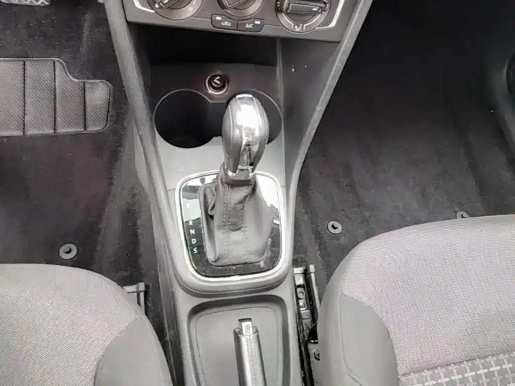 2016 Polo 1.6L Automatic Comfort Model — миниатюра 14
