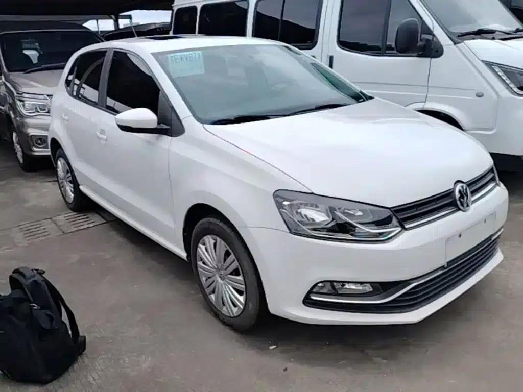 2016 Polo 1.6L Automatic Comfort Model — миниатюра 4