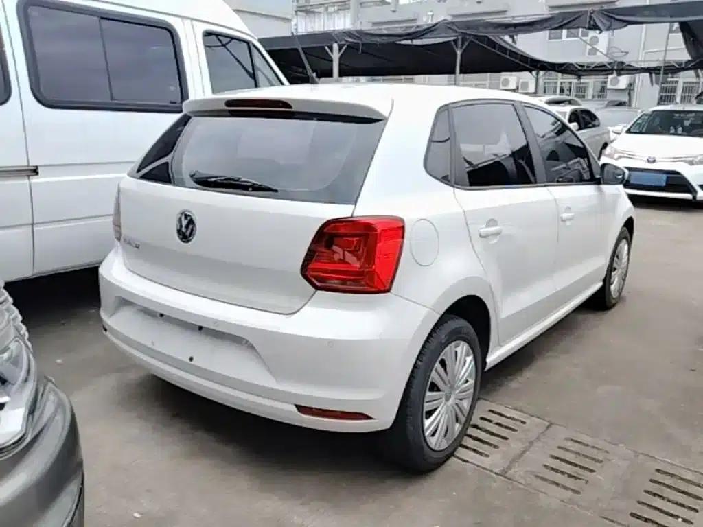 2016 Polo 1.6L Automatic Comfort Model — миниатюра 7