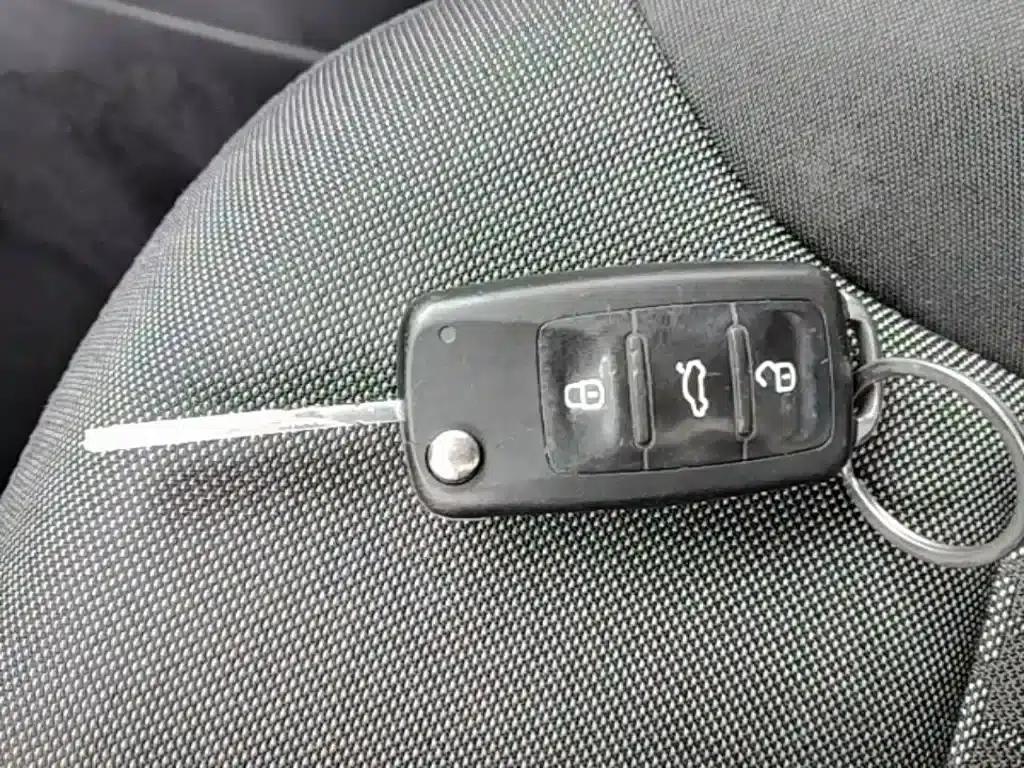 2016 Polo 1.6L Automatic Comfort Model — миниатюра 9