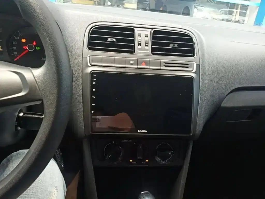 2016 Polo 1.4L Automatic Fashion Edition — миниатюра 10
