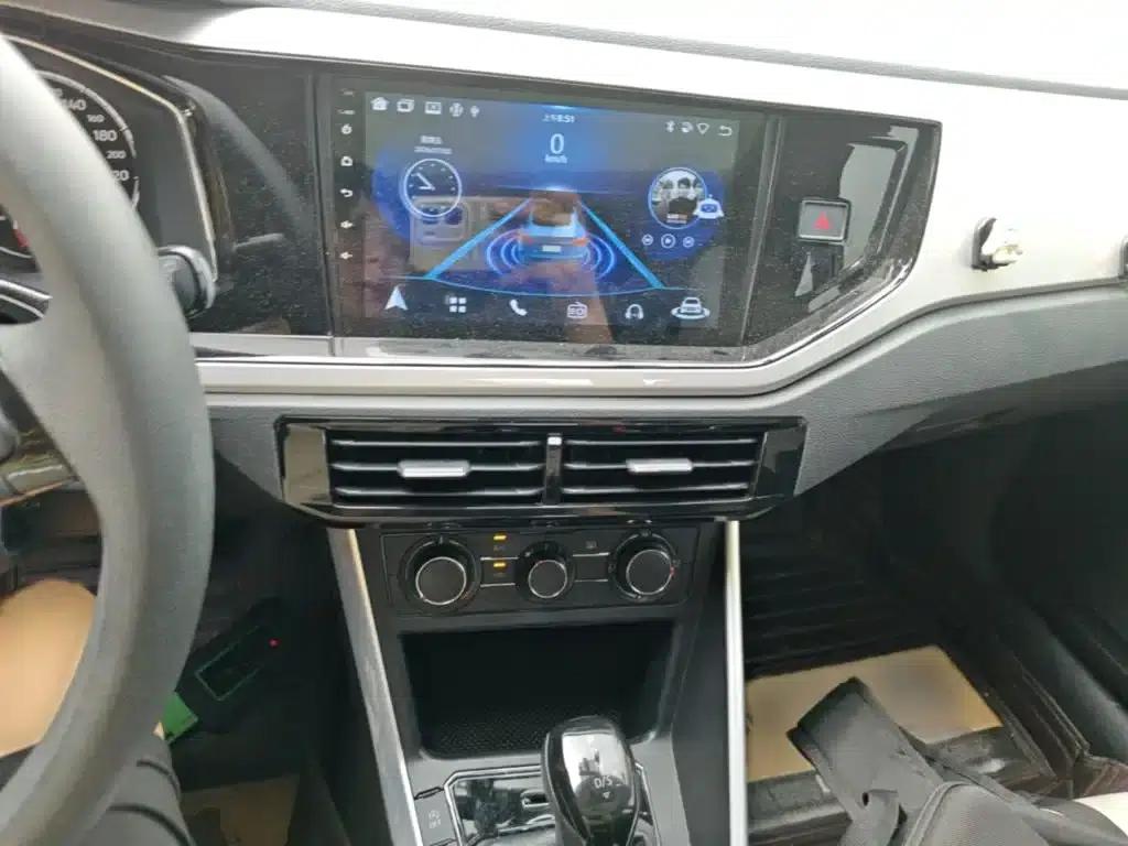2019 Polo Plus 1.5L Automatic Beats Trendy Edition — миниатюра 6
