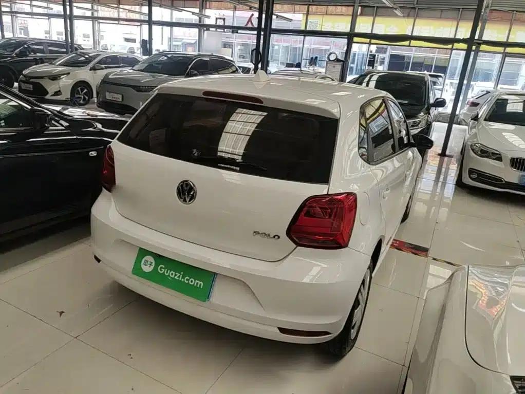 2016 Polo 1.4L Automatic Fashion Edition — миниатюра 7