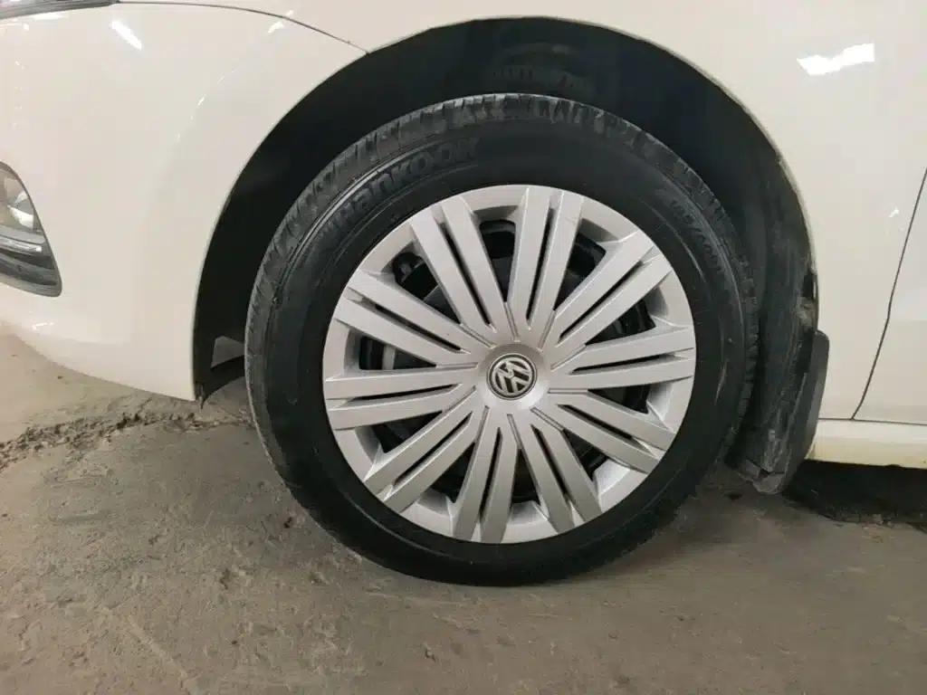 2016 Polo 1.6L Automatic Comfort Model — миниатюра 23