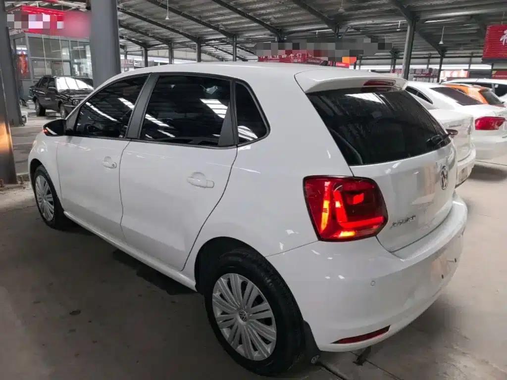 2016 Polo 1.6L Automatic Comfort Model — миниатюра 5