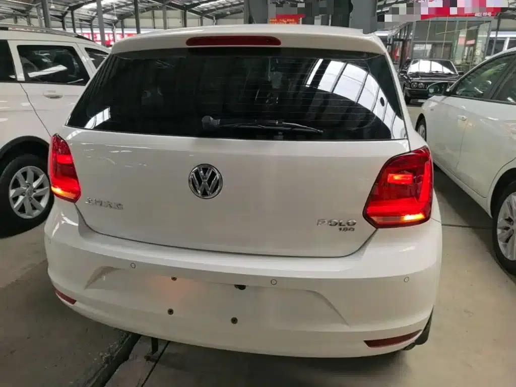 2016 Polo 1.6L Automatic Comfort Model — миниатюра 6