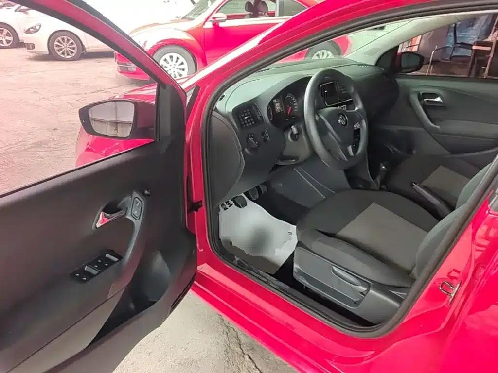 2016 Polo 1.4L Manual Fashion Edition — миниатюра 16