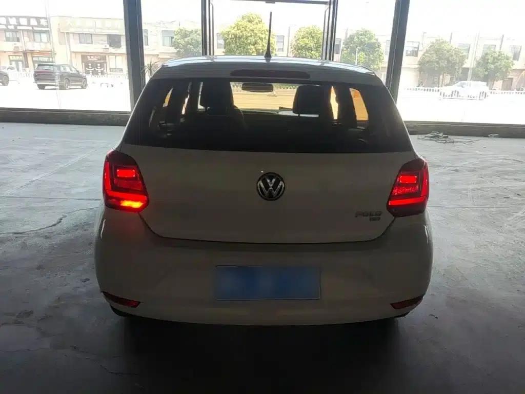 2018 Polo 1.5L Automatic Comfort Edition — миниатюра 6