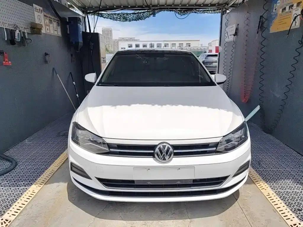 2019 Polo Plus 1.5L Automatic Panoramic Enjoyment Edition — миниатюра 3