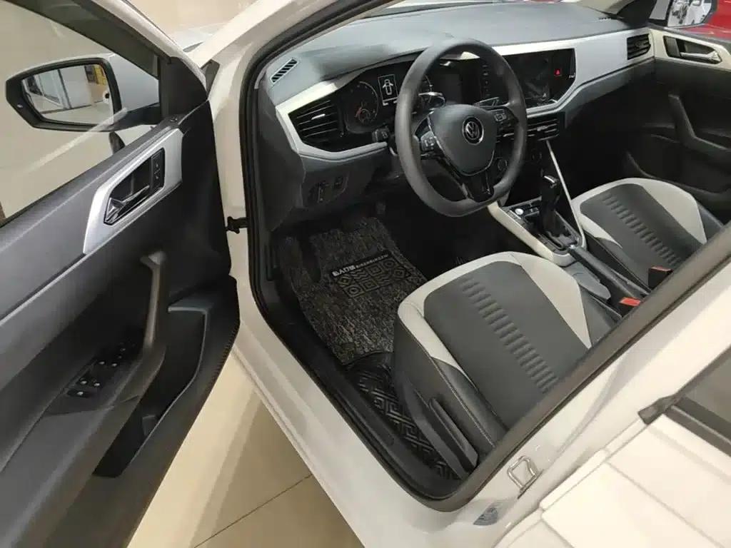 2021 Polo Plus 1.5L Automatic Colorful Technology Edition — миниатюра 16