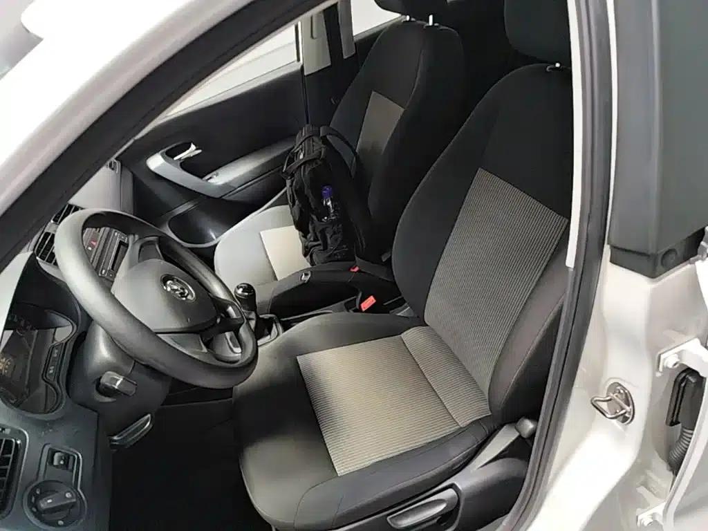2016 Polo 1.4L Manual Fashion Edition — миниатюра 22
