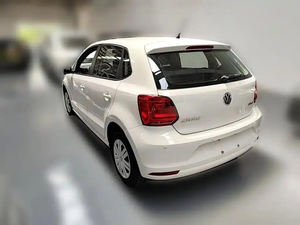 2016 Polo 1.4L Manual Fashion Edition — миниатюра 9