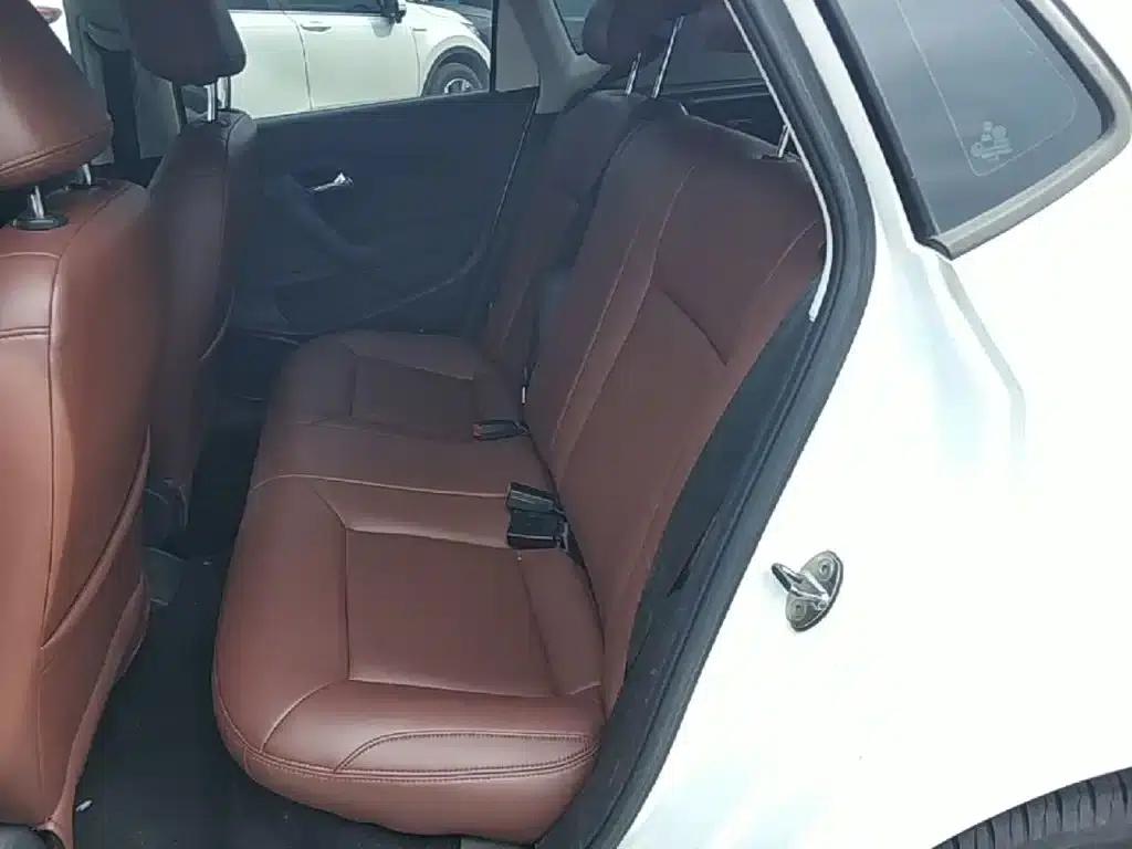 2018 Polo 1.5L Automatic Comfort Edition — миниатюра 17