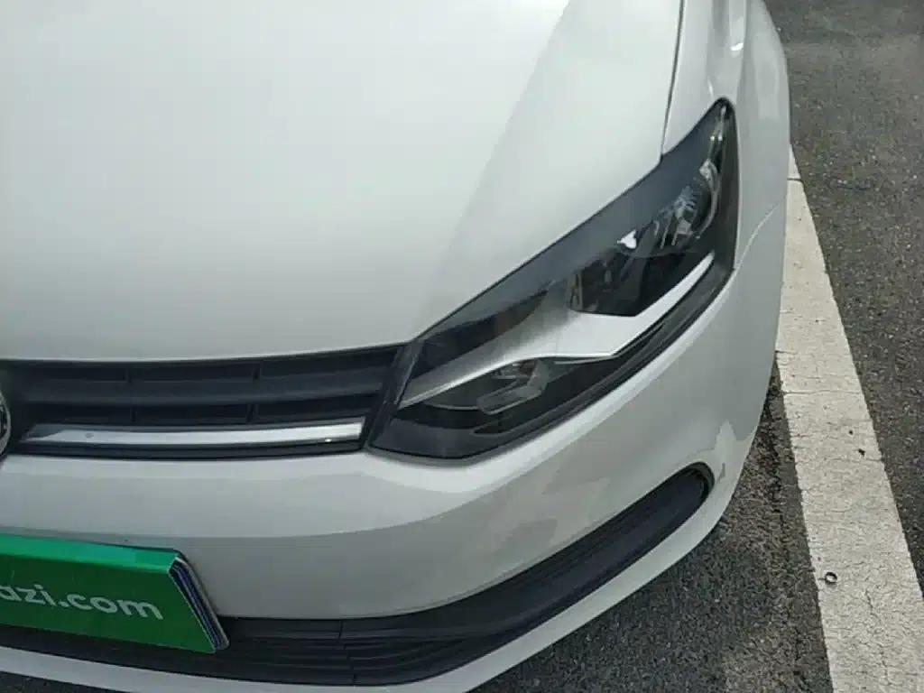 2018 Polo 1.5L Automatic Comfort Edition — миниатюра 24