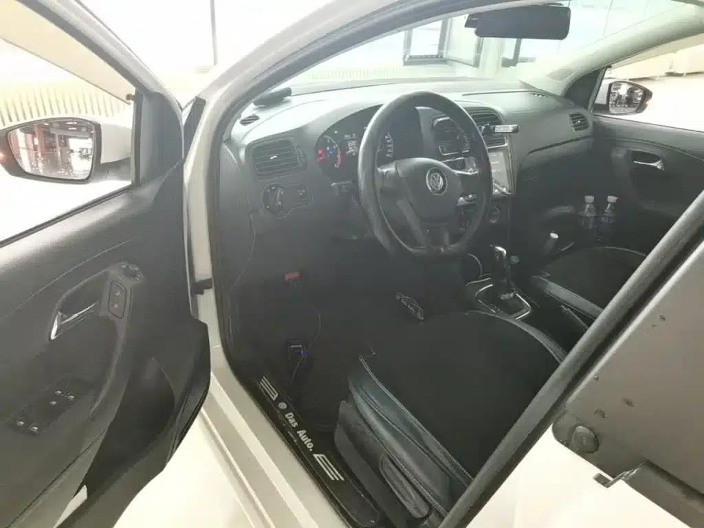 2018 Polo 1.5L Automatic Comfort Edition — миниатюра 16
