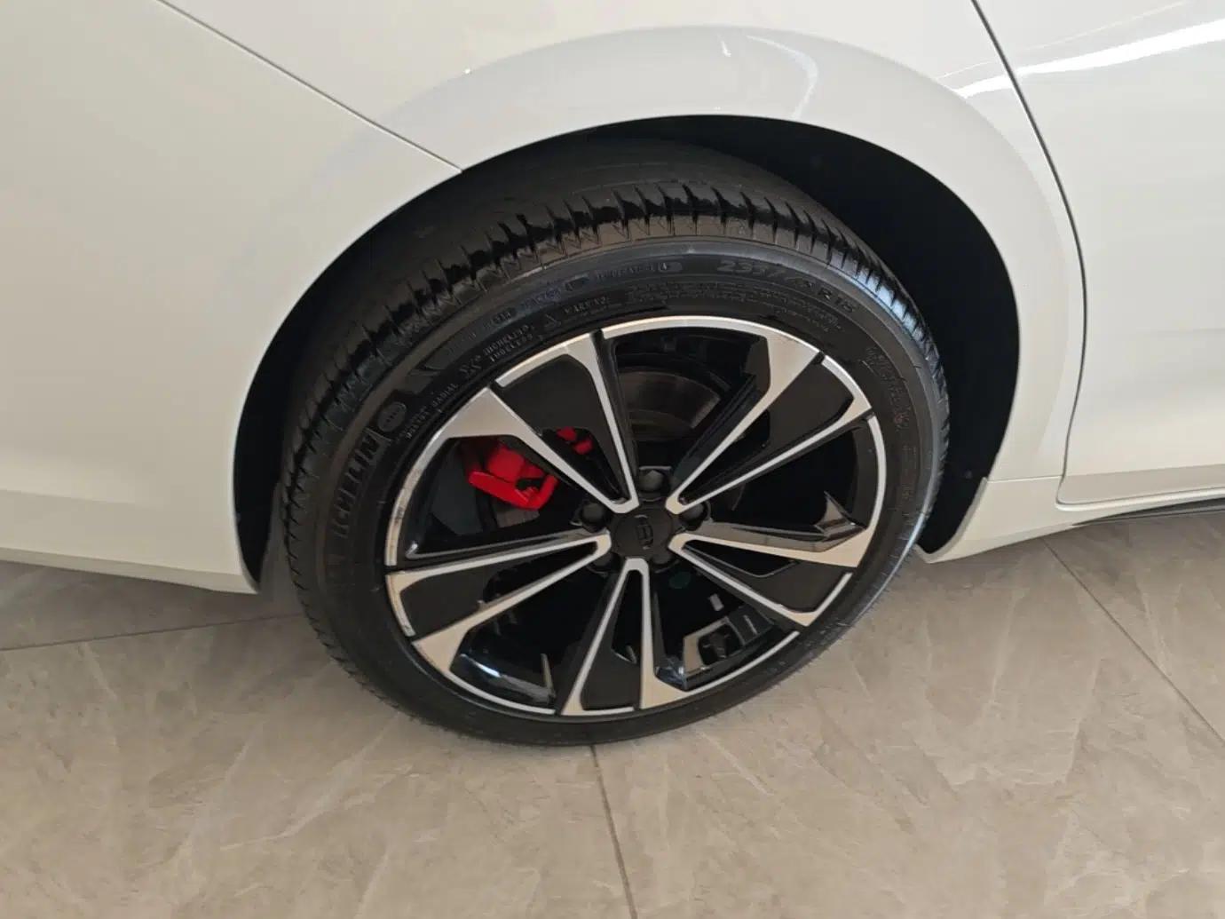 Geely Auto Preface 2021 2.0TD Space-Time Edition Hao Yue — миниатюра 11