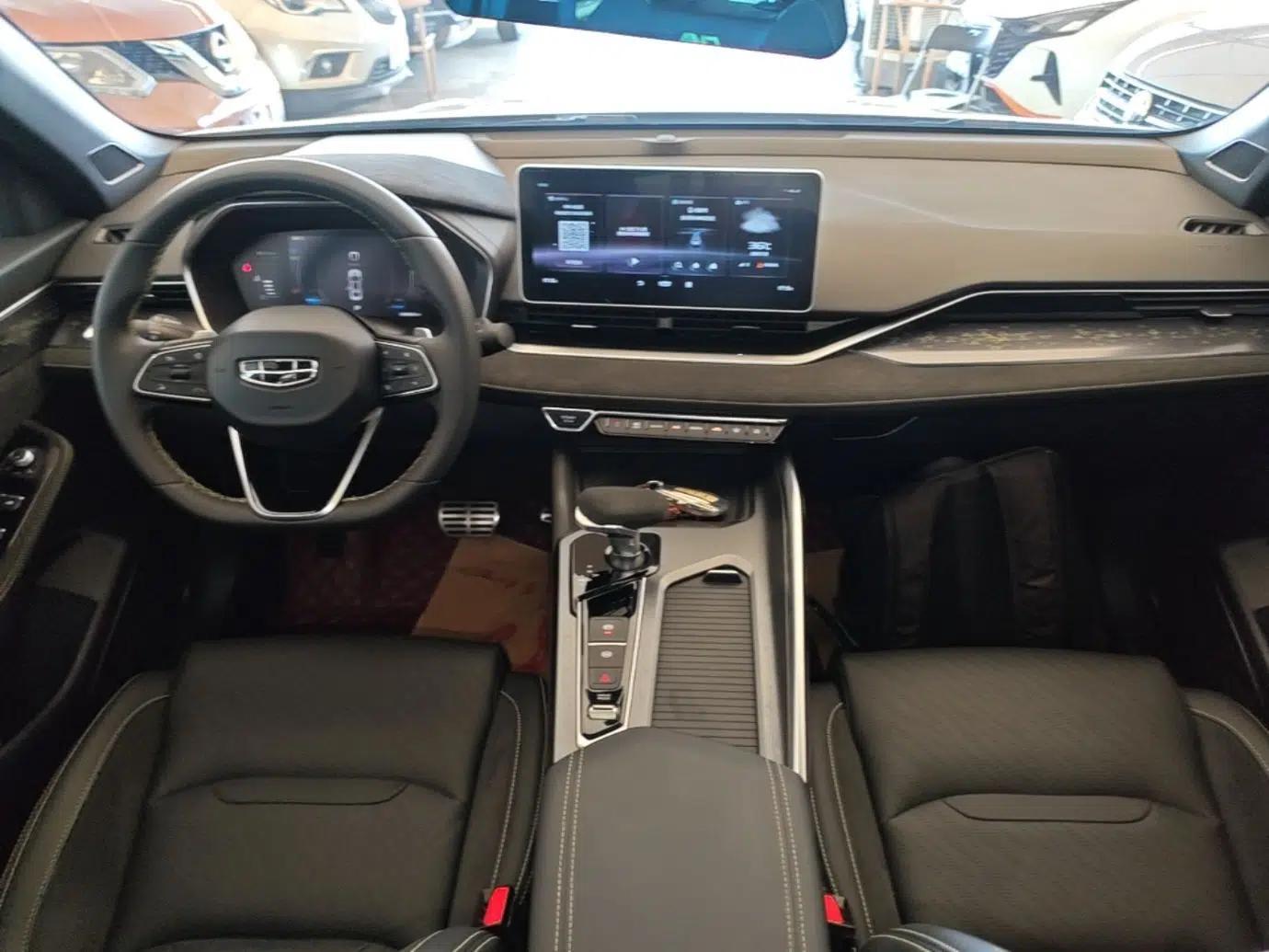 Geely Auto Preface 2021 2.0TD Space-Time Edition Hao Yue — миниатюра 12