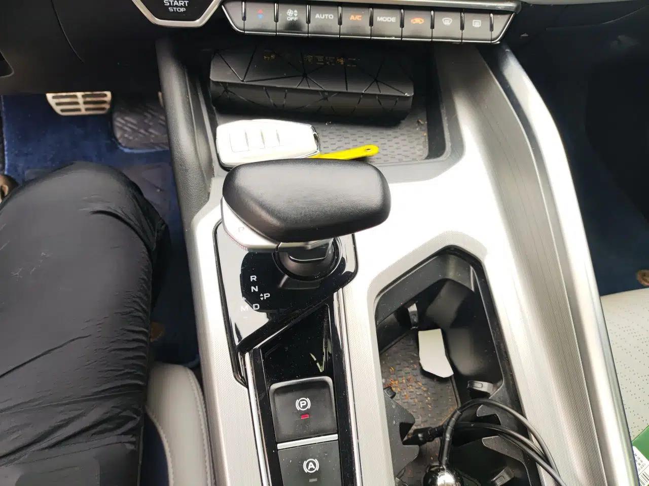 Geely Auto Preface 2021 Revised Version 2.0TD Luxury Edition — миниатюра 14