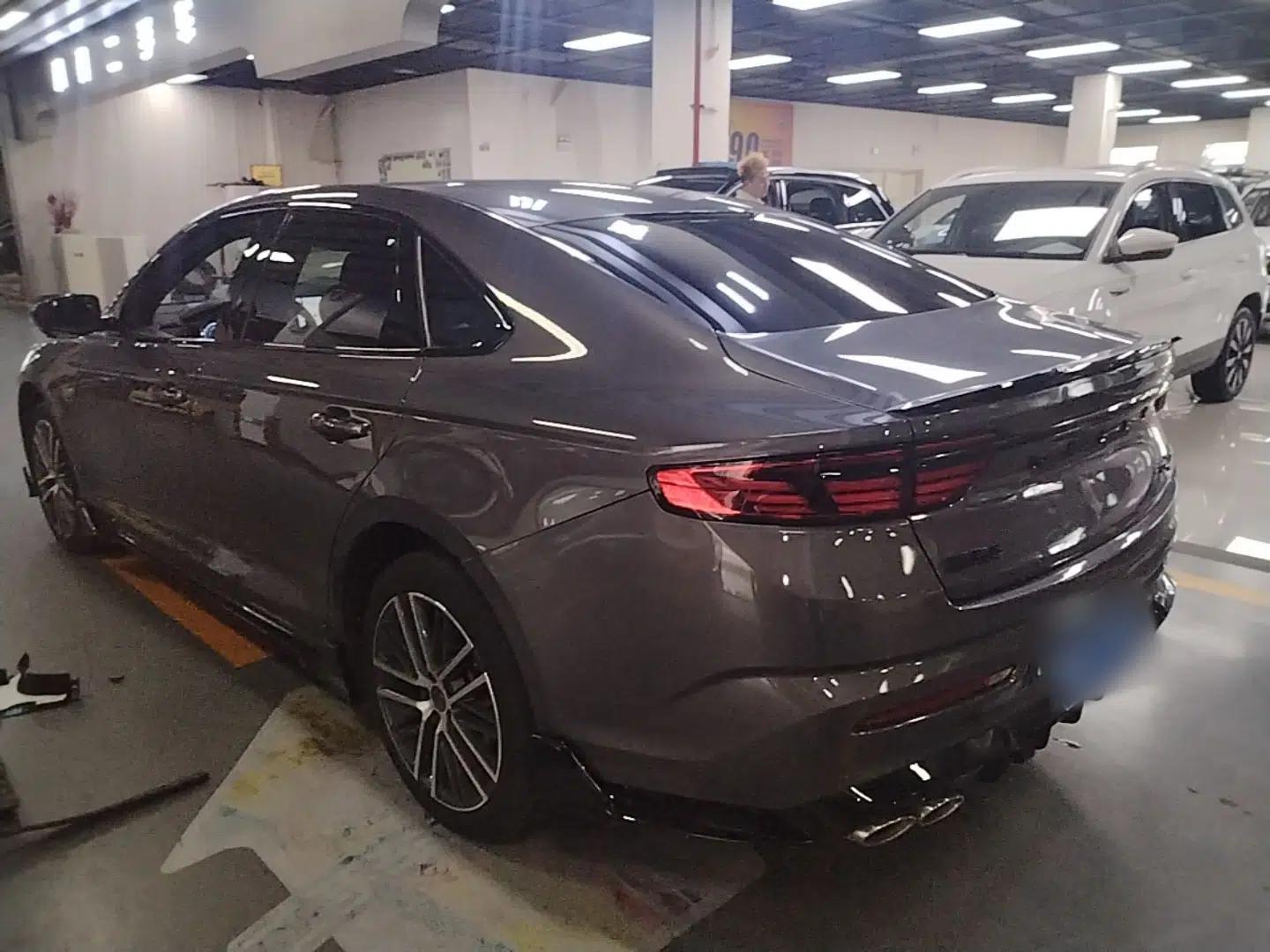 Geely Auto Preface 2024 2.0TD Qingyun Edition — миниатюра 4