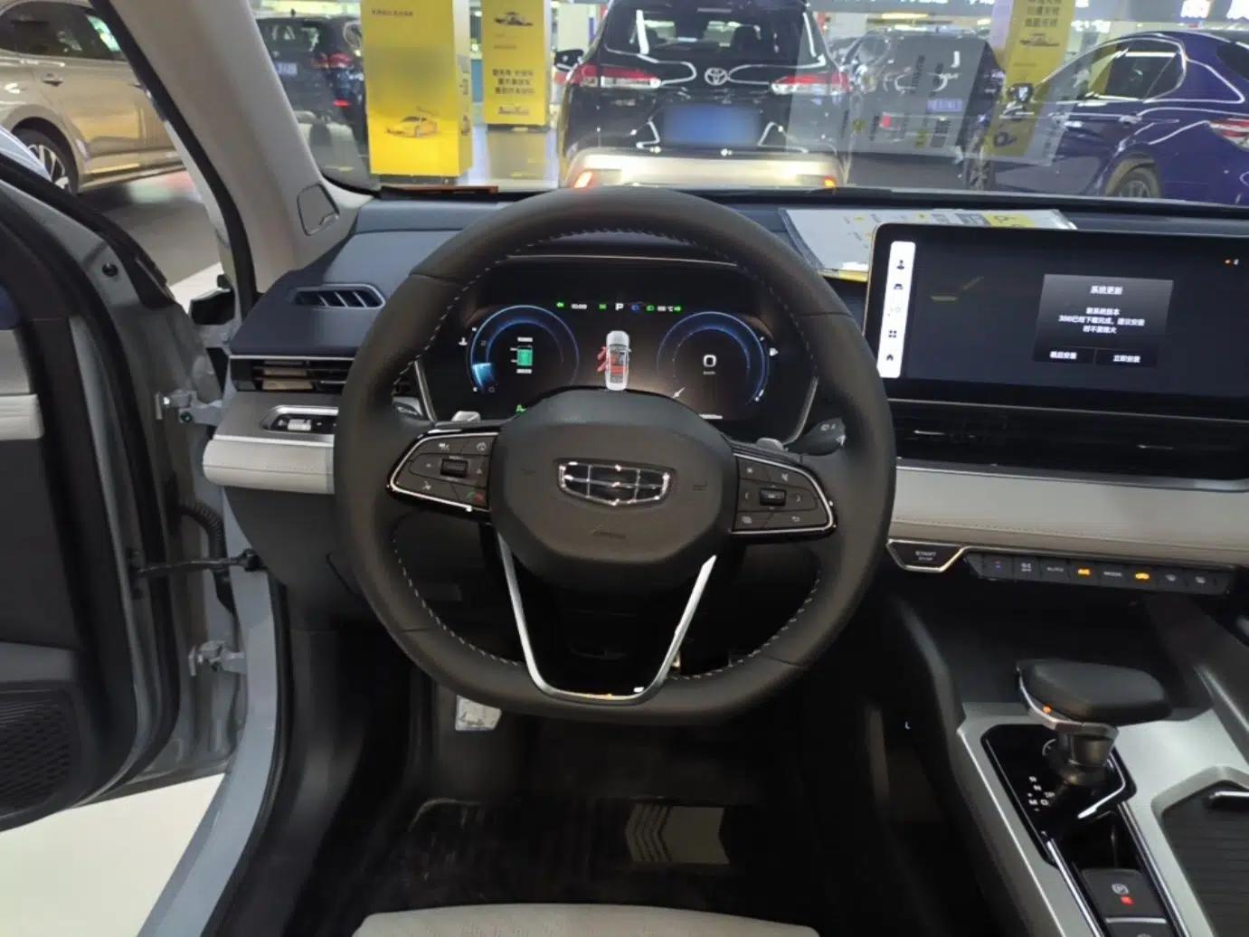 Geely Auto Preface 2023 2.0TD Prestige Version — миниатюра 13