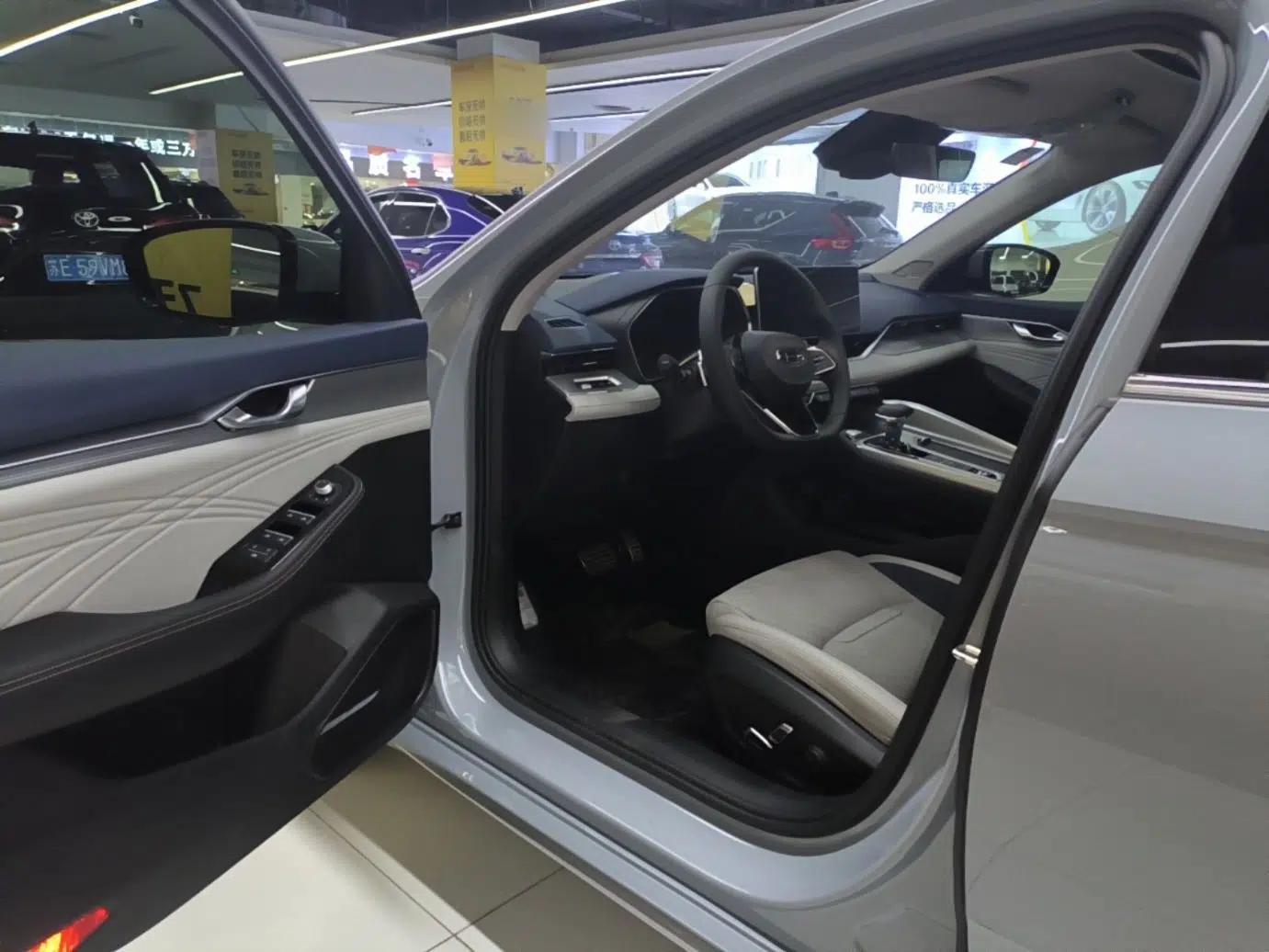 Geely Auto Preface 2023 2.0TD Prestige Version — миниатюра 18