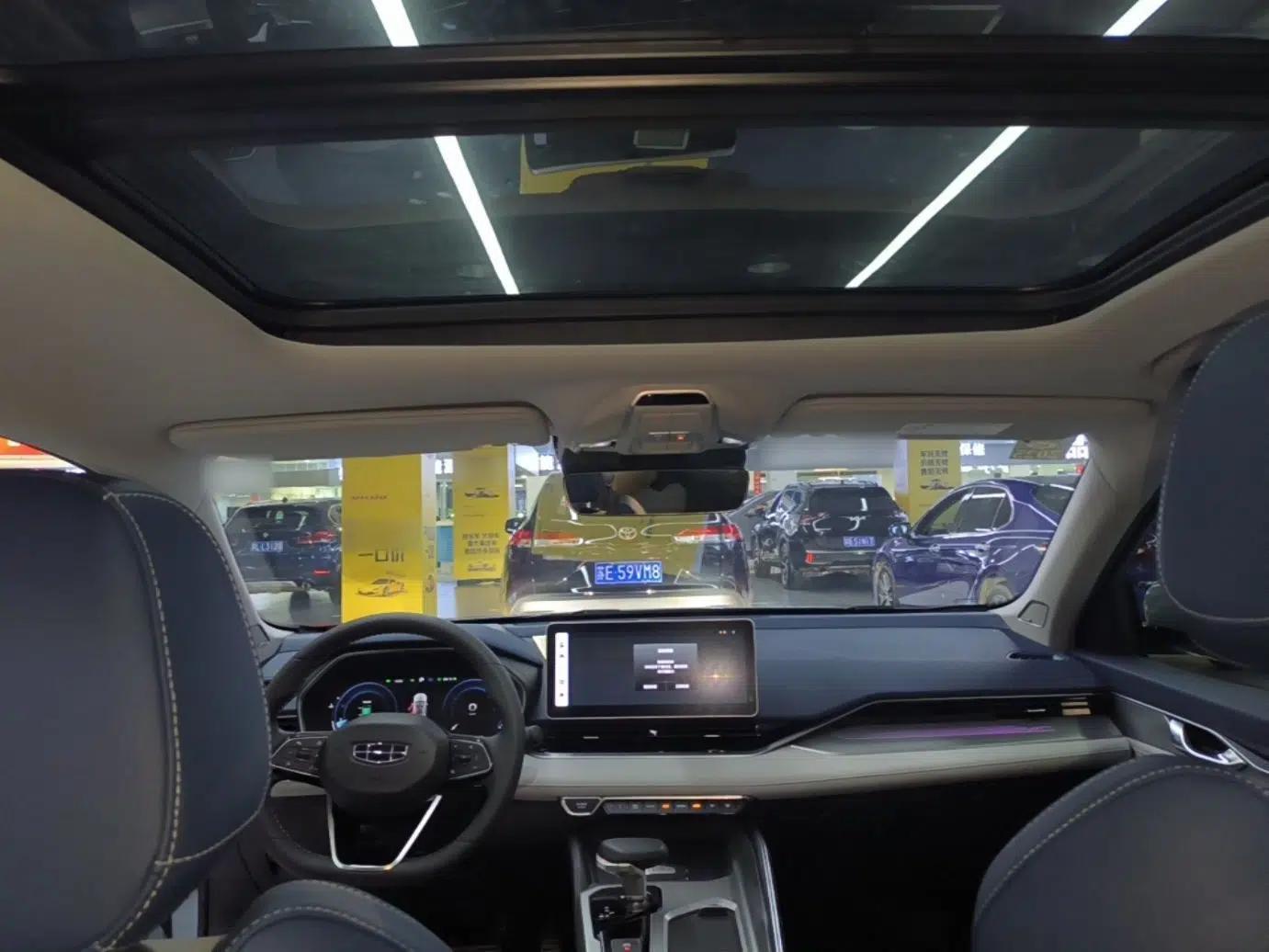 Geely Auto Preface 2023 2.0TD Prestige Version — миниатюра 21