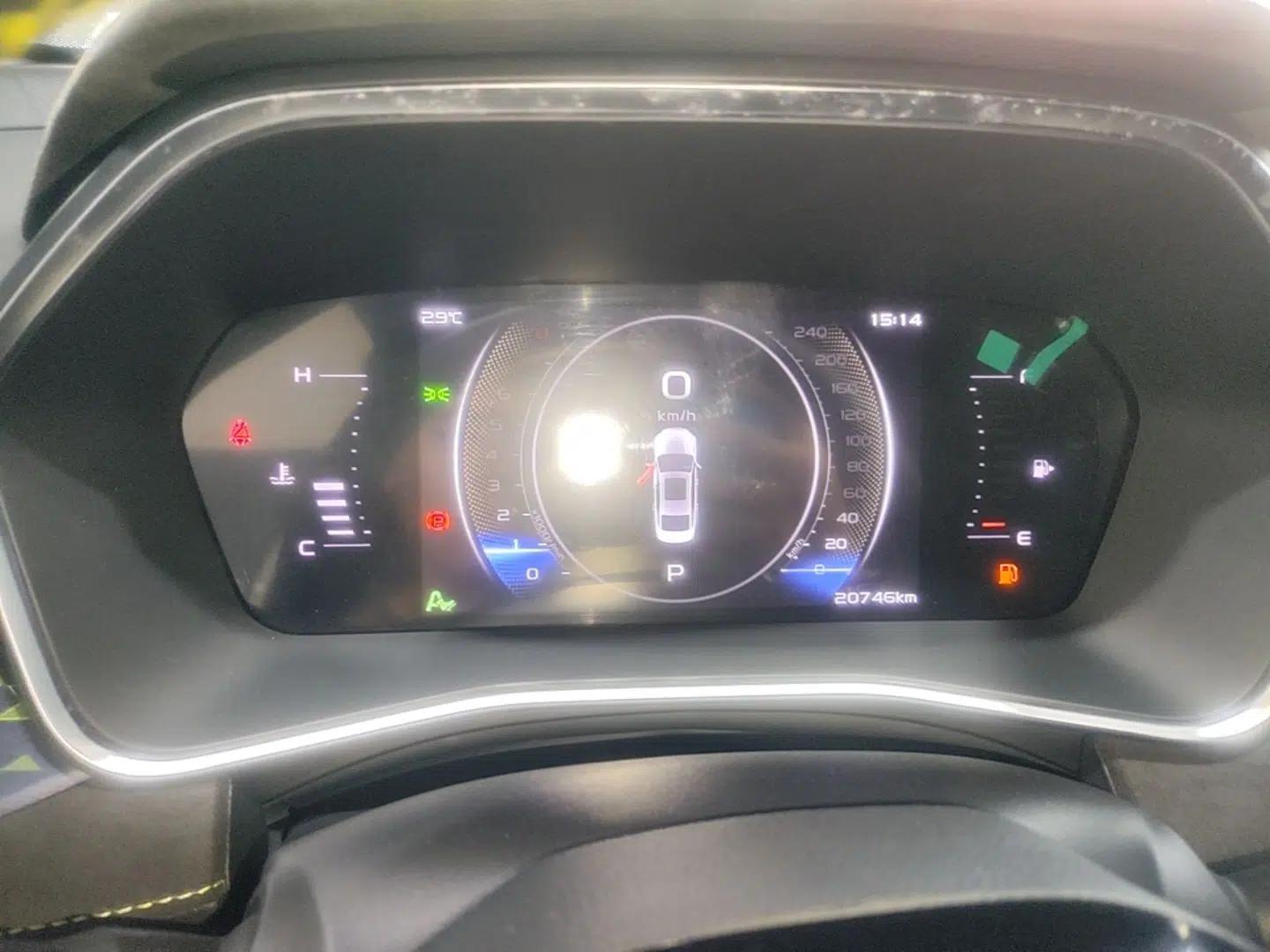 Geely Auto Preface 2023 2.0TD Space-Time Edition — миниатюра 14