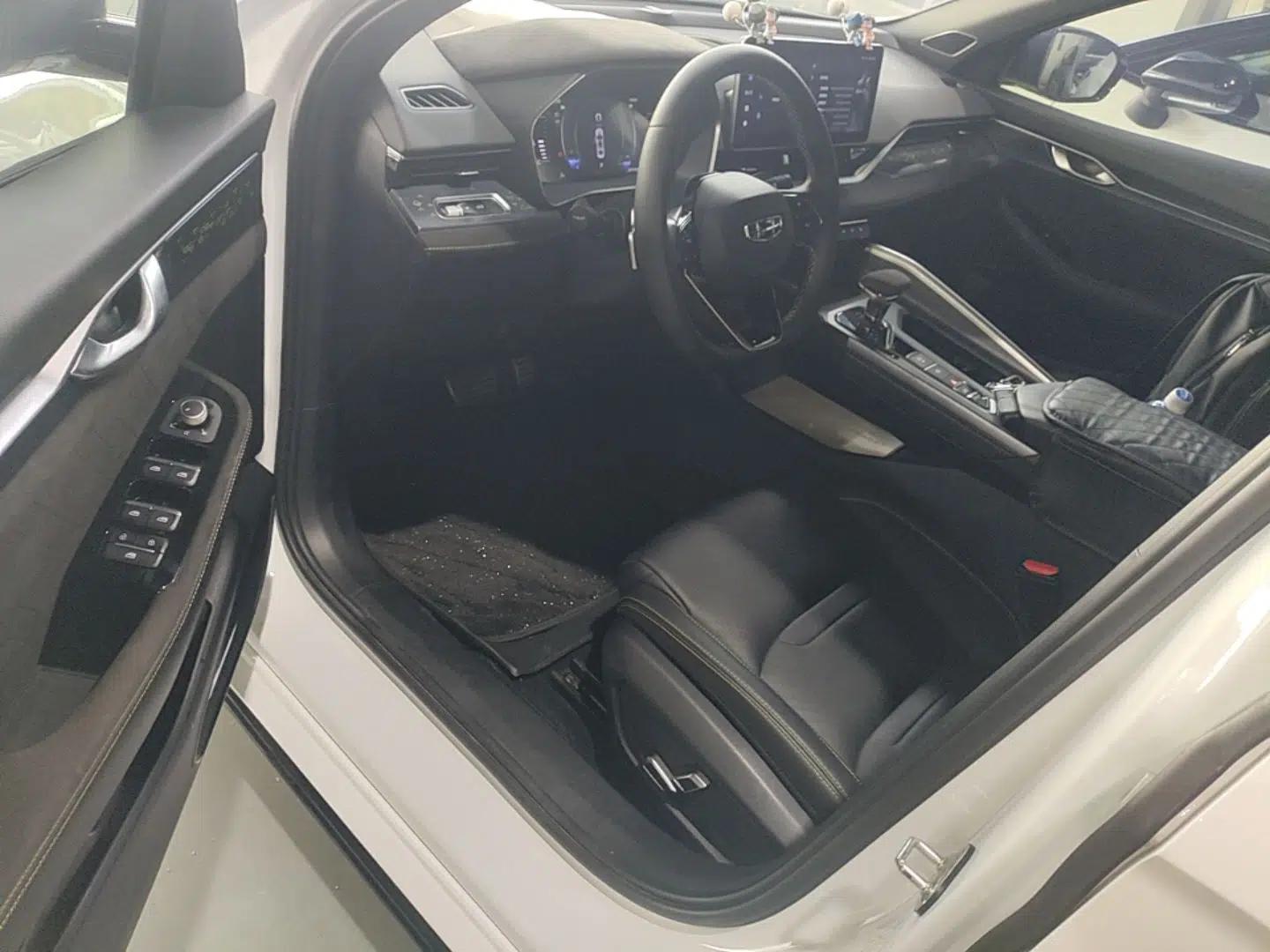 Geely Auto Preface 2023 2.0TD Space-Time Edition — миниатюра 18