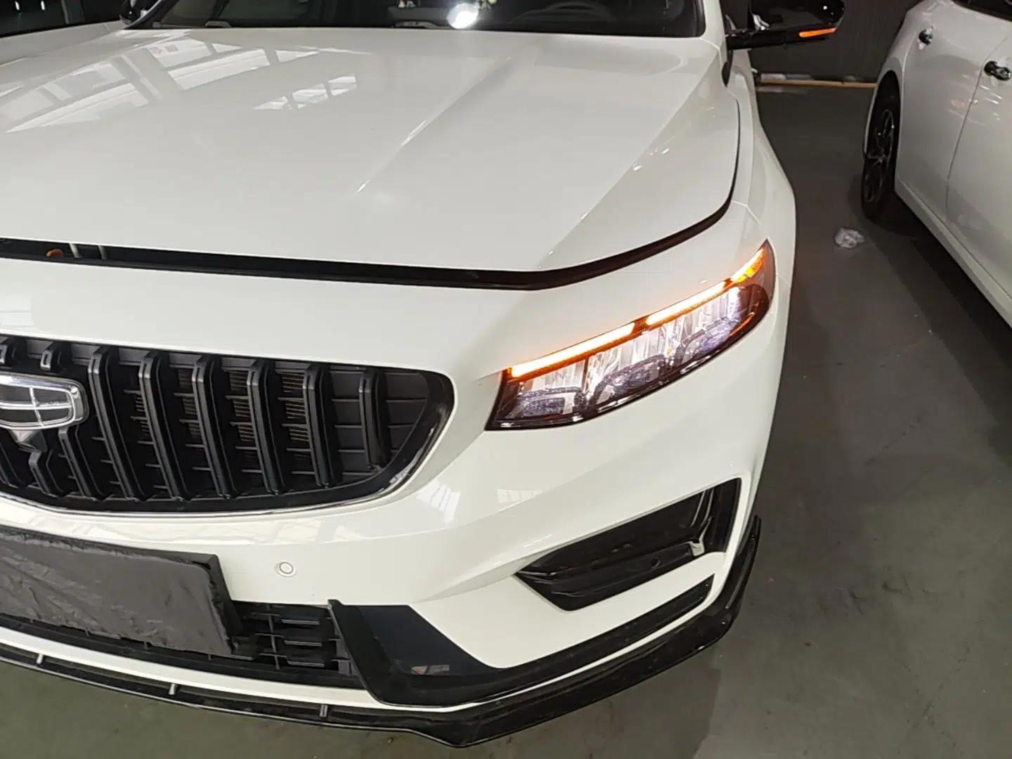 Geely Auto Preface 2023 2.0TD Space-Time Edition — миниатюра 8