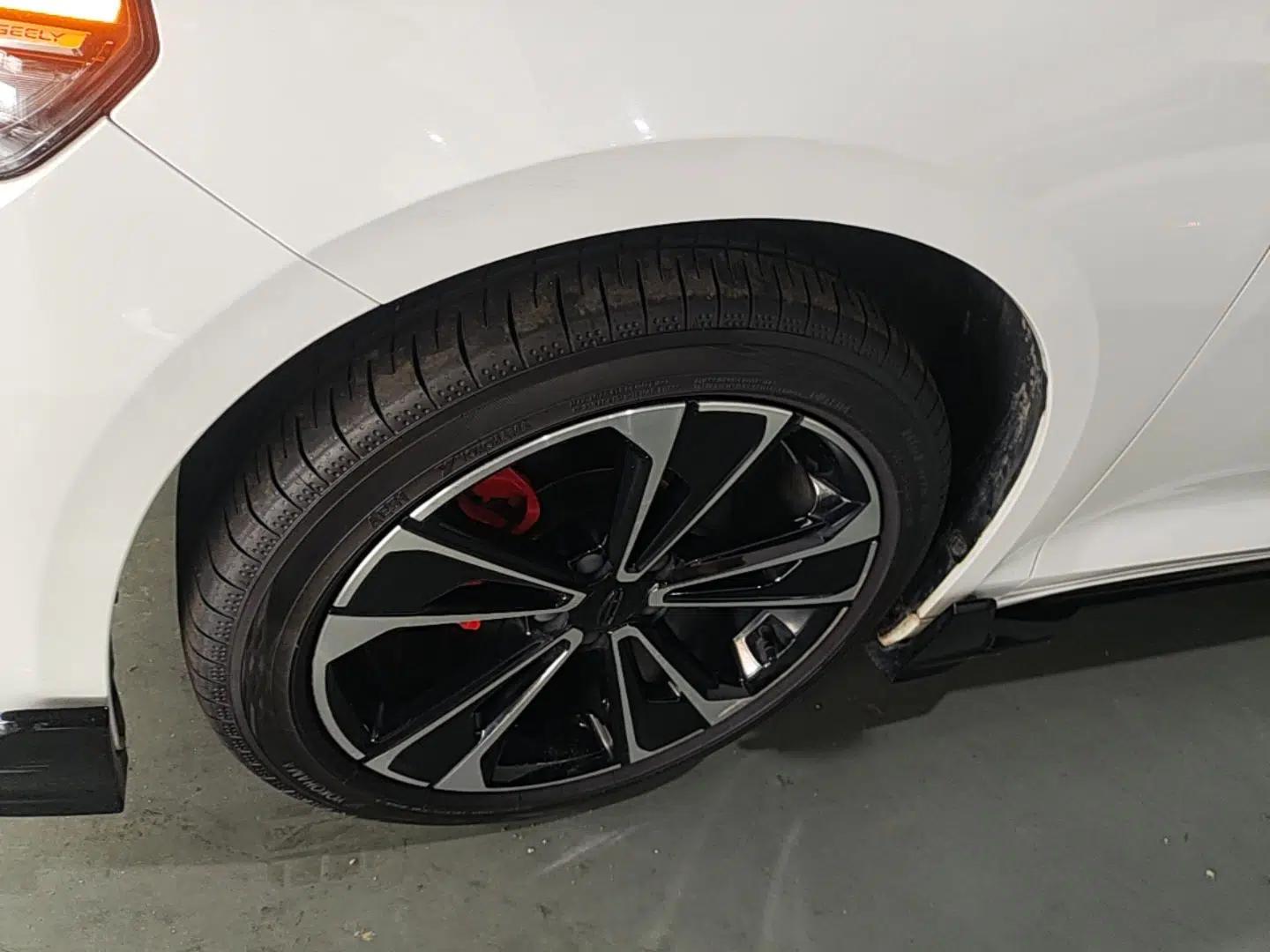 Geely Auto Preface 2023 2.0TD Space-Time Edition — миниатюра 10